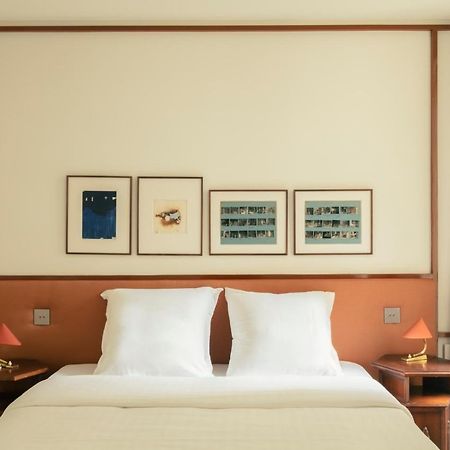Pied A Terre Saint Honore Париж Екстериор снимка